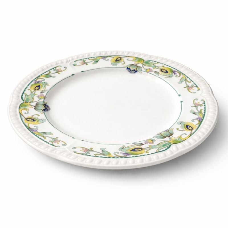Linea Churchill