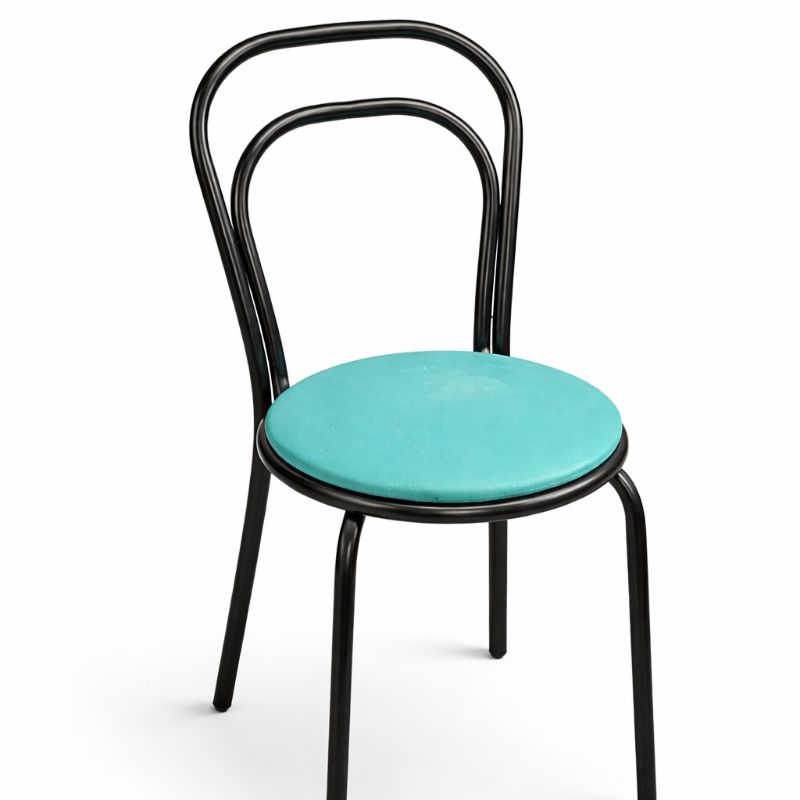Sedia nera Tonnè